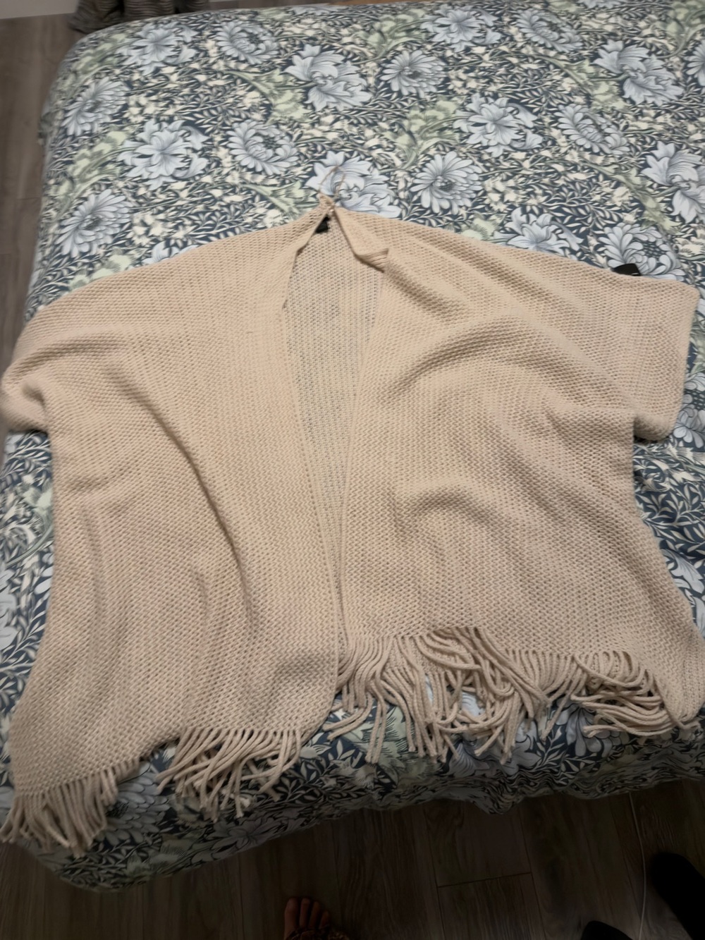 Steve Madden Beige Fringe Open-Front Poncho